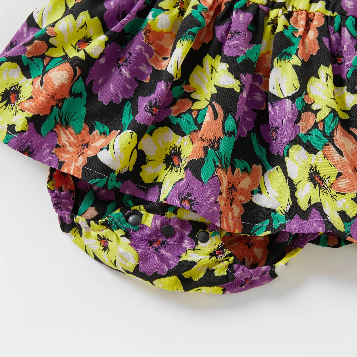 Floral Print V Neck Ruffle-sleeve Belted Dress for Mom and Me