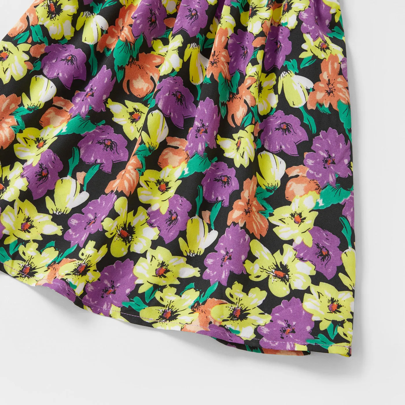 Floral Print V Neck Ruffle-sleeve Belted Dress for Mom and Me