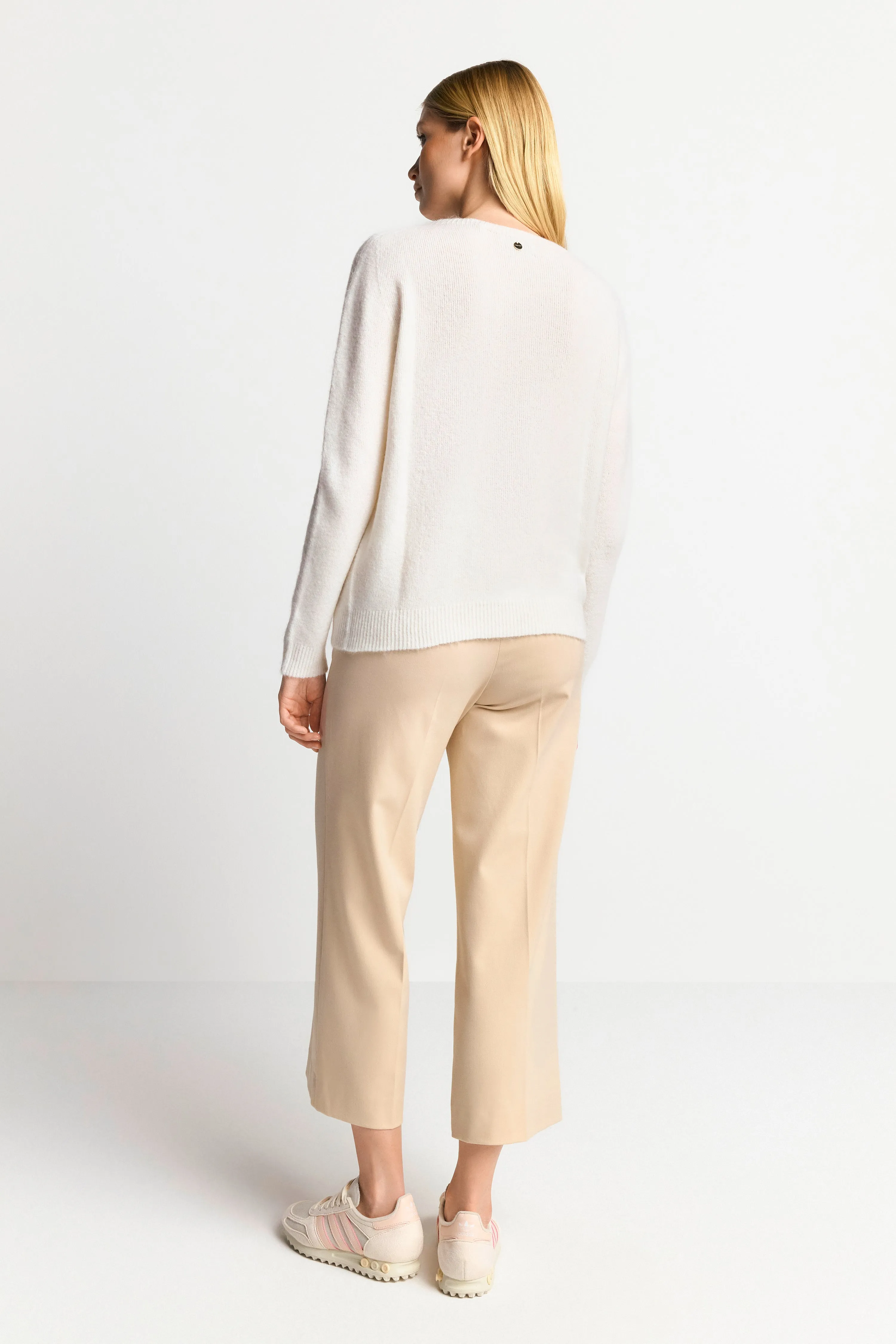 Nahtloser Strickpullover